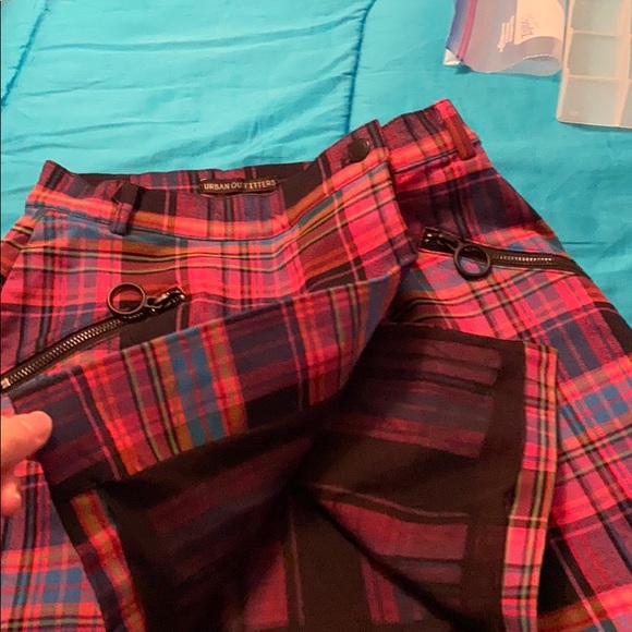Urban Outfitters plaid skirt - Picture 2 of 4